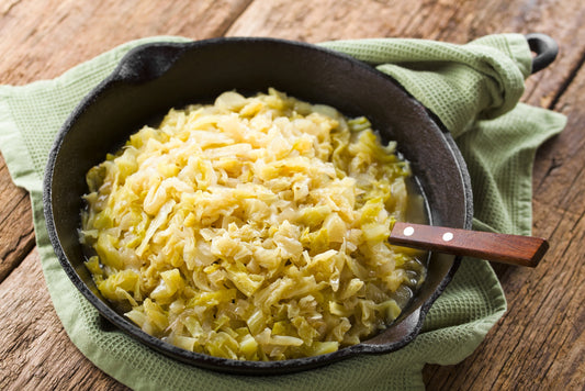 LEMON GARLIC SAUTÉED CABBAGE