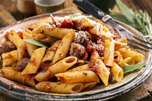ZESTY PENNE, SAUSAGE AND PEPPERS